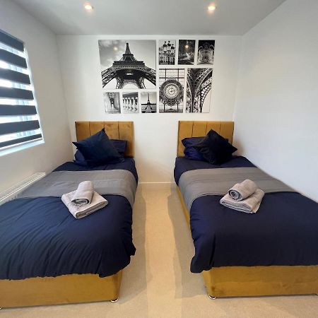 Ferienwohnung Star London Station Road 3-Bed Haven Exterior foto